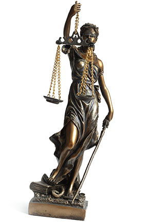 This statute of Lady Justice is blindfolded just like the laws that govern Louisiana Boating, which apply to you regardless of who you are. If you violate these laws, you will be held liable for the injuries suffered by others.